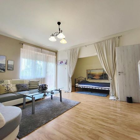 Апартаменти Apartman Balaton Кестхей Екстер'єр фото